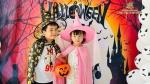 Lạc trong xứ sở Halloween đầy màu sắc của Hoa Trạng Nguyên